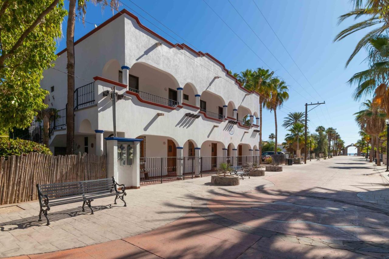 Villas Del Santo Nino Loreto  Exterior photo