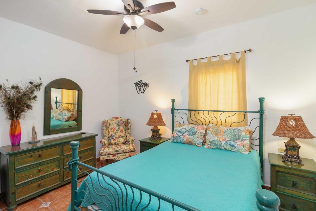 Villas Del Santo Nino Loreto  Exterior photo