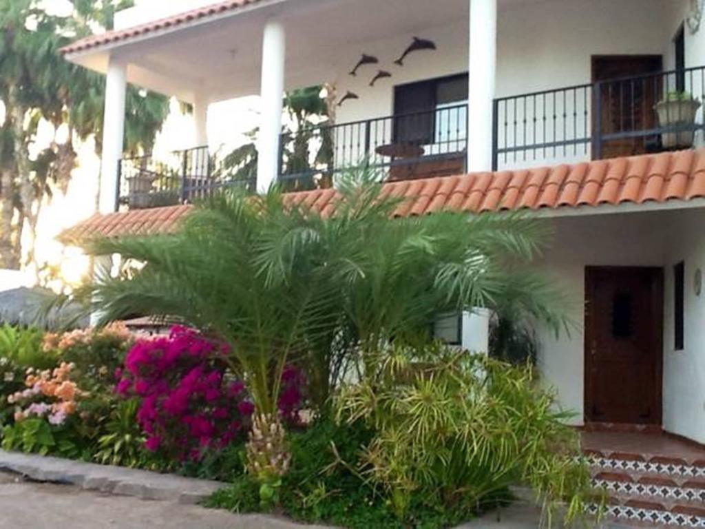Villas Del Santo Nino Loreto  Exterior photo